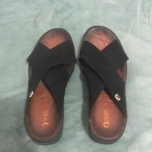 Bzees black desire sandals - $25